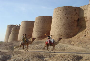 03 - Drawar Fort Camel ride